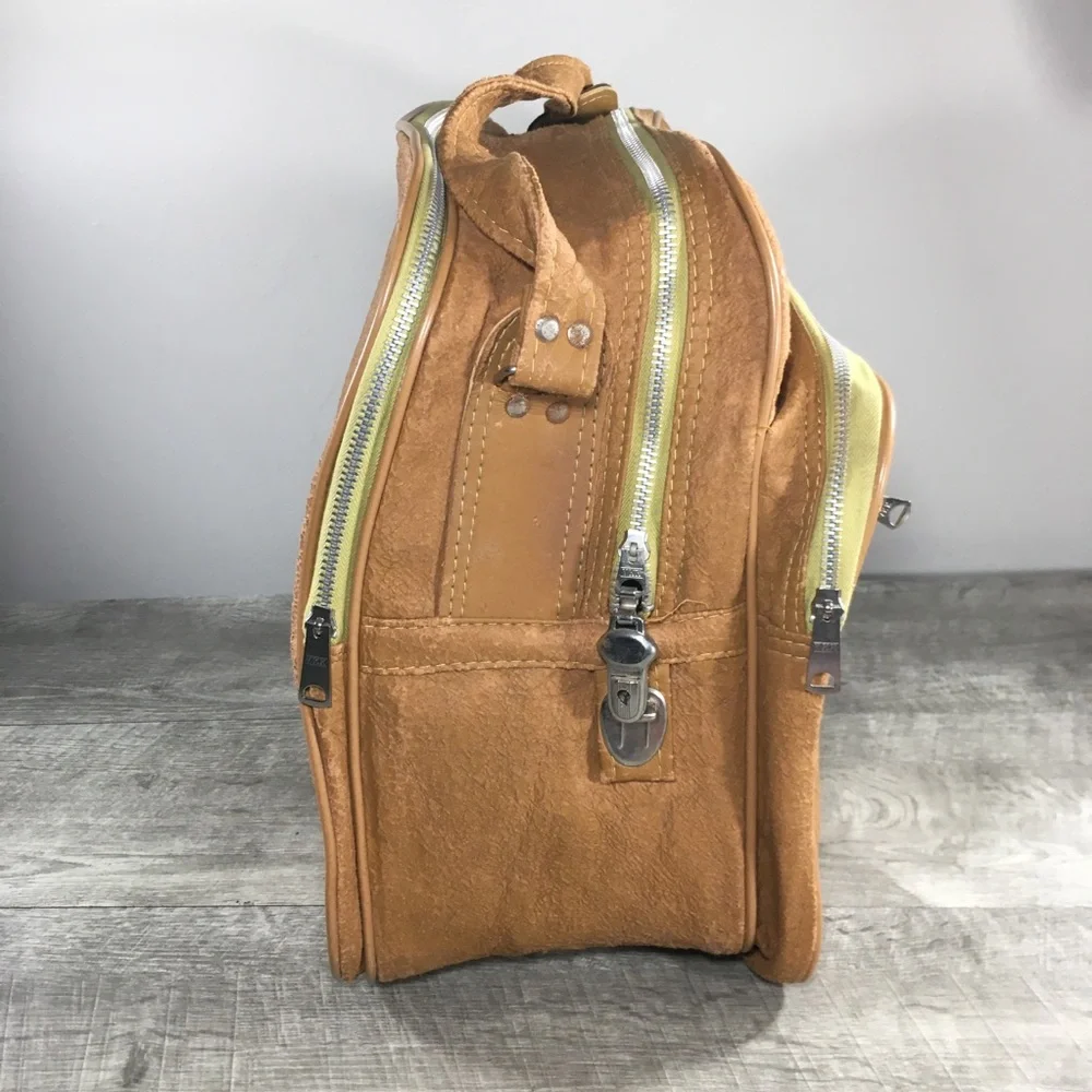 Vintage Nike Pinwheel Faux Leather Bag Duffle Travel Overnight Weekender Gym